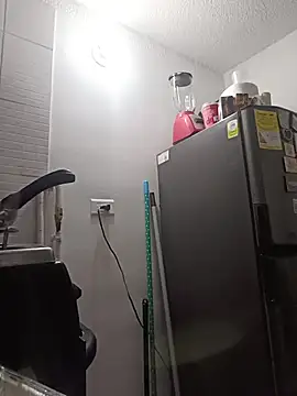 karlamorris  online show from 27, 11, 2025