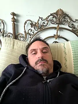 Snapshot of italovene chatting on 27, 10, 2025 italovene online show from 27, 10, 2025