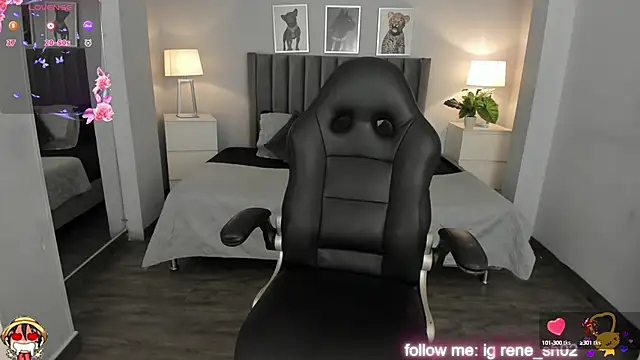 Snapshot of renee_shelby_ chatting on 6, 3, 2025 renee shelby online show from 6, 3, 2025