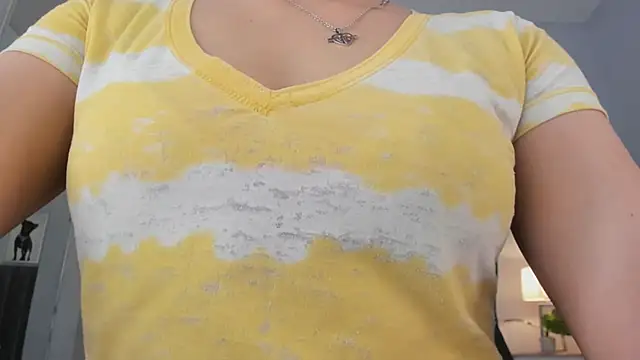 Snapshot of renee_shelby_ chatting on 3, 10, 2025 renee shelby online show from 3, 10, 2025