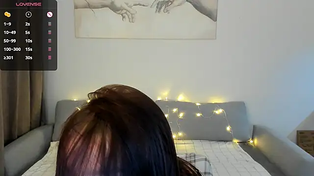 Snapshot of crystal_lilith chatting on 20, 12, 2025 crystal lilith online show from 20, 12, 2025