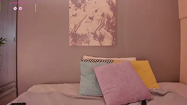 LynnSam  online show from 26, 10, 2025