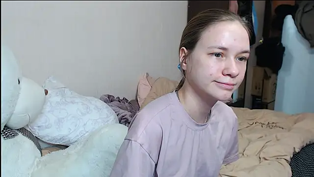 Snapshot of leila_bambi_ chatting on 9, 12, 2024 leila bambi online show from 9, 12, 2024