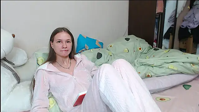 Snapshot of leila_bambi_ chatting on 22, 1, 2025 leila bambi online show from 22, 1, 2025