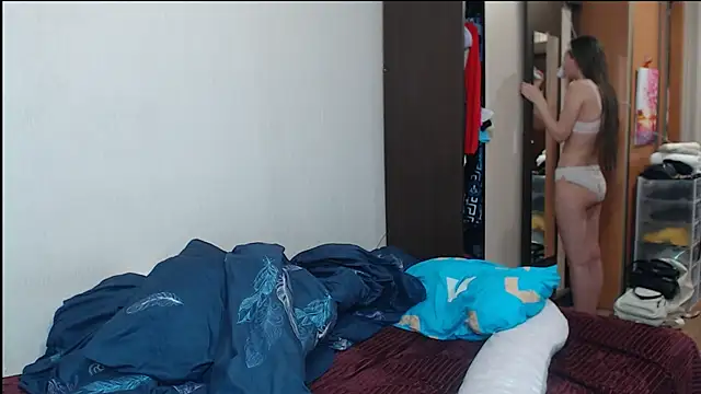 Snapshot of leila_bambi_ chatting on 14, 3, 2025 leila bambi online show from 14, 3, 2025