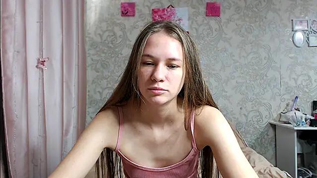 Snapshot of leila_bambi_ chatting on 9, 10, 2025 leila bambi online show from 9, 10, 2025