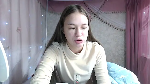 Snapshot of leila_bambi_ chatting on 22, 12, 2025 leila bambi online show from 22, 12, 2025