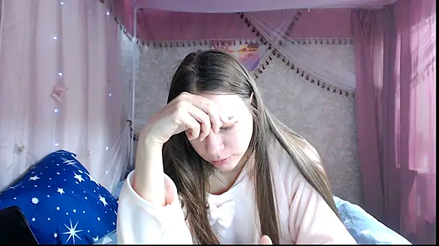 Snapshot of leila_bambi_ chatting on 15, 1, 2026 leila bambi online show from 15, 1, 2026