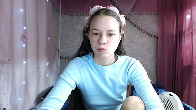 Snapshot of leila_bambi_ chatting on 5, 2, 2026 leila bambi online show from 5, 2, 2026