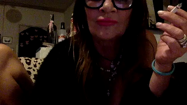 gildamilf online show from 5, 10, 2025