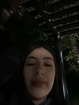 Latina vanessa online show from 23, 3, 2025