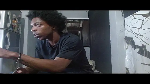 Larry-n-clouds online show from 1, 7, 2026