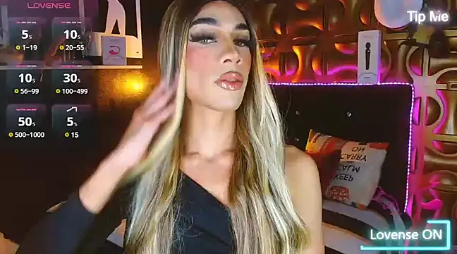 camila hootie online show from 10, 2, 2025