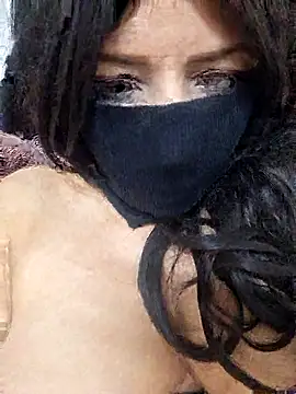 Snapshot of Rozittaa chatting on 5, 2, 2025 Rozittaa online show from 5, 2, 2025