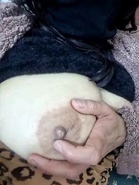 Snapshot of Rozittaa chatting on 23, 2, 2025 Rozittaa online show from 23, 2, 2025