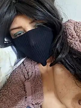 Snapshot of Rozittaa chatting on 2, 3, 2025 Rozittaa online show from 2, 3, 2025