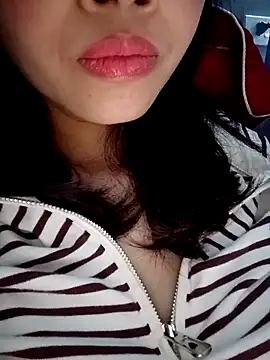 Snapshot of Hana_love20 chatting on 12, 3, 2025 Hana love20 online show from 12, 3, 2025