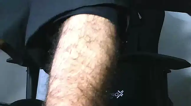 Snapshot of Luan-wood chatting on 15, 3, 2025 Luan-wood online show from 15, 3, 2025