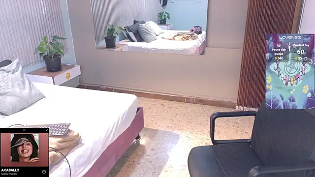 Eli666uwu online show from 25, 11, 2025