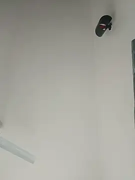 bigassbabe 001 online show from 24, 7, 2026
