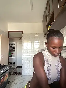 bigassbabe 001 online show from 25, 7, 2026