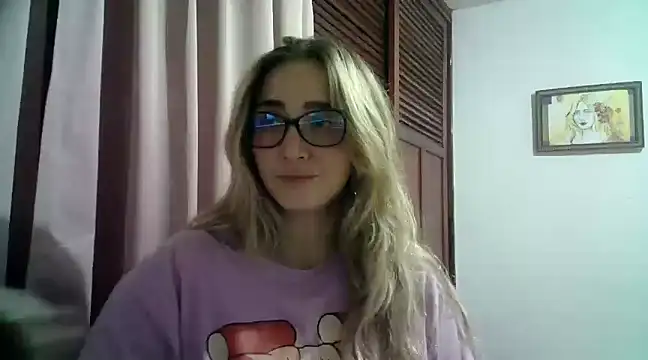 Snapshot of katy_pp chatting on 9, 1, 2025 katy pp online show from 9, 1, 2025