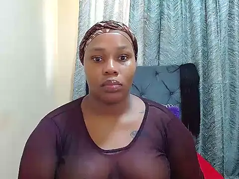 Snapshot of curvycloe1 chatting on 23, 12, 2024 curvycloe1 online show from 23, 12, 2024