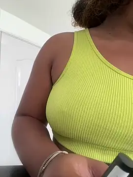 ashley Tompson1 online show from 17, 1, 2025