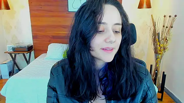 KatherineBond online show from 26, 2, 2025