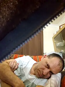 Snapshot of meateater1 chatting on 16, 12, 2025 meateater1 online show from 16, 12, 2025