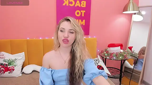 EvaMoran online show from 8, 1, 2025