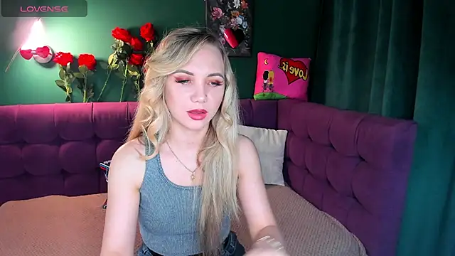 EvaMoran online show from 15, 2, 2025