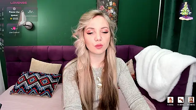 EvaMoran online show from 5, 4, 2026