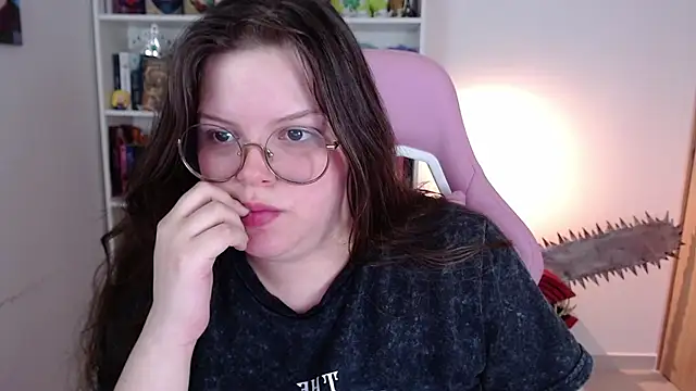 Snapshot of Gabiwaifu chatting on 8, 7, 2026 Gabiwaifu online show from 8, 7, 2026