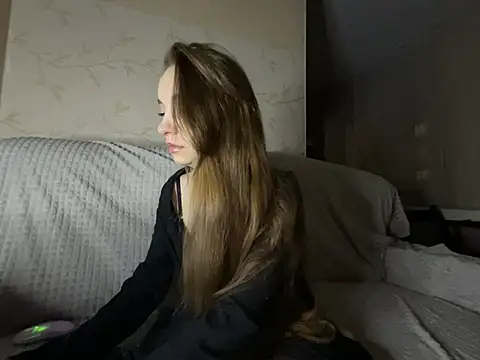Snapshot of BarbaraFantasy chatting on 6, 3, 2025 BarbaraFantasy online show from 6, 3, 2025