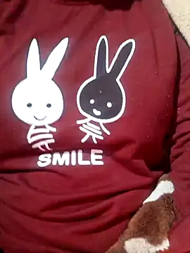 Snapshot of Priya_Bong chatting on 11, 11, 2025 Priya Bong online show from 11, 11, 2025