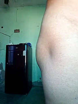 Snapshot of Priya_Bong chatting on 16, 11, 2025 Priya Bong online show from 16, 11, 2025