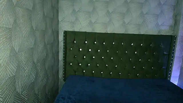 AnnaliOlsenX online show from 9, 7, 2026