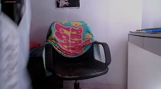 Snapshot of deividcloud36 chatting on 23, 2, 2025 deividcloud36 online show from 23, 2, 2025