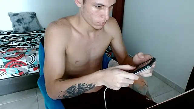 Snapshot of deividcloud36 chatting on 25, 9, 2025 deividcloud36 online show from 25, 9, 2025