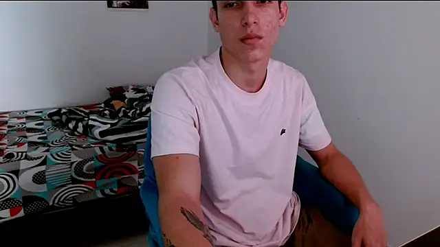 Snapshot of deividcloud36 chatting on 10, 10, 2025 deividcloud36 online show from 10, 10, 2025