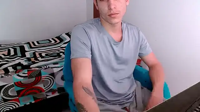 Snapshot of deividcloud36 chatting on 18, 10, 2025 deividcloud36 online show from 18, 10, 2025