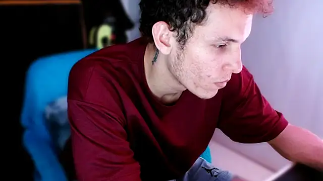 Snapshot of deividcloud36 chatting on 9, 11, 2025 deividcloud36 online show from 9, 11, 2025