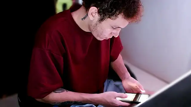 Snapshot of deividcloud36 chatting on 9, 11, 2025 deividcloud36 online show from 9, 11, 2025