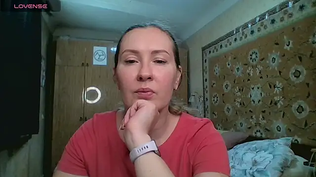 Snapshot of AnnaXLovers chatting on 10, 6, 2026 AnnaXLovers online show from 10, 6, 2026