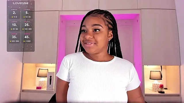 tamaraa smiith online show from 8, 2, 2025