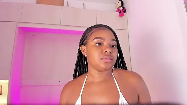 tamaraa smiith online show from 18, 2, 2025