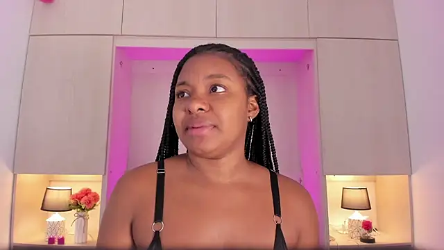 tamaraa smiith online show from 20, 2, 2025