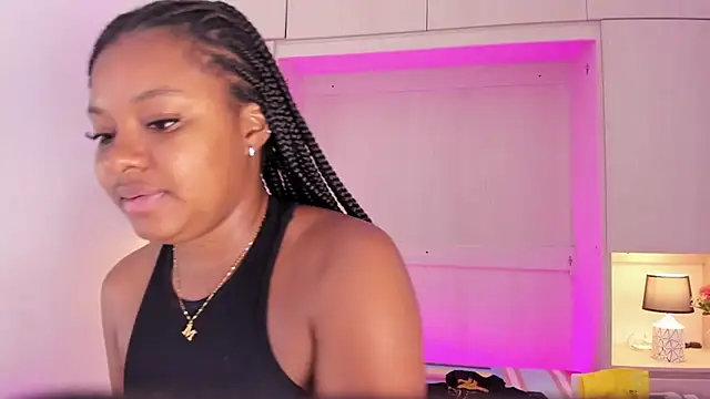 tamaraa smiith online show from 6, 3, 2025