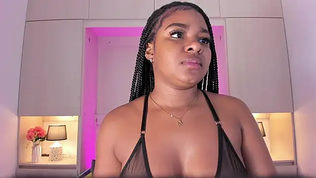 tamaraa smiith online show from 7, 3, 2025